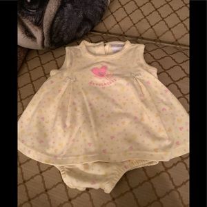 Just one year by Carter’s dress with panties yellow w 💕 3M size pale yellow